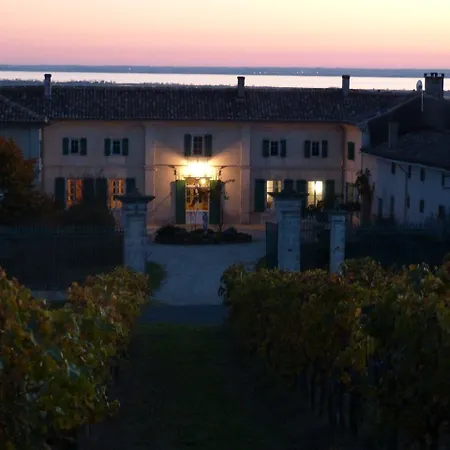 Domaine De L'estuaire Gæstehus